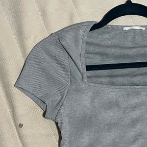 TIMING: size M (fits S better), no flaws